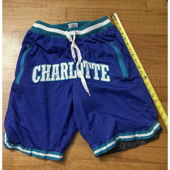 VINTAGE Charlotte Hornets Something Inked City Style NBA Mens M Basketball Short - Picture 5 of 6